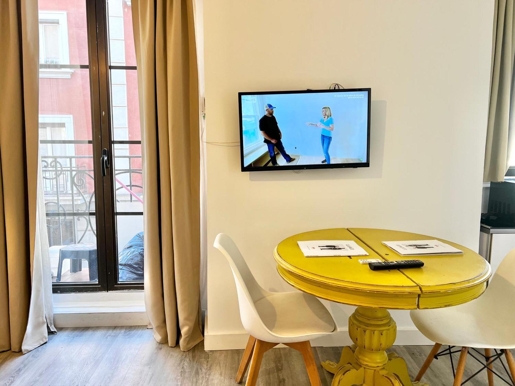 Apartamento Estudio Puerta Cerrada Madrid Exterior foto