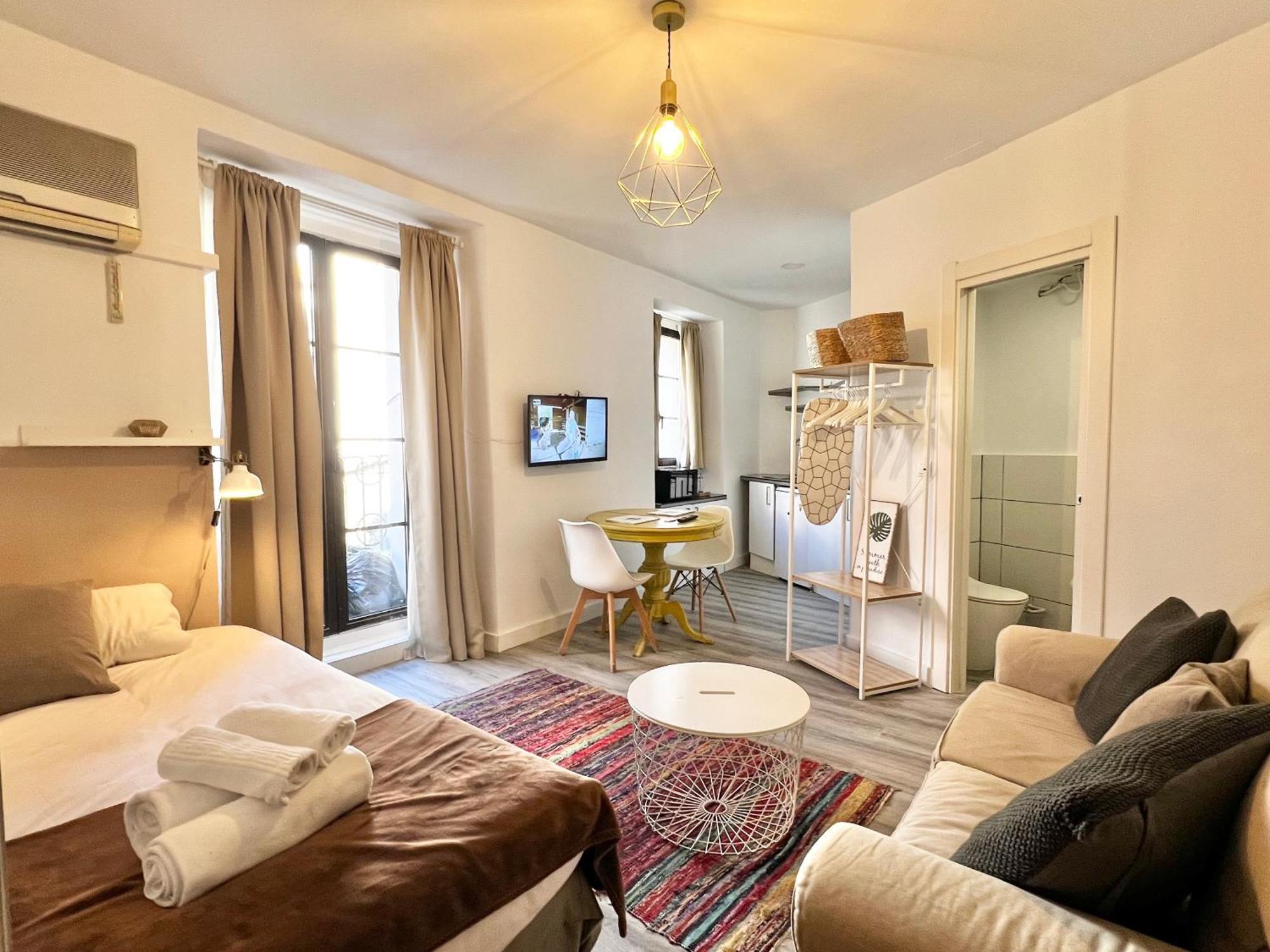 Apartamento Estudio Puerta Cerrada Madrid Exterior foto
